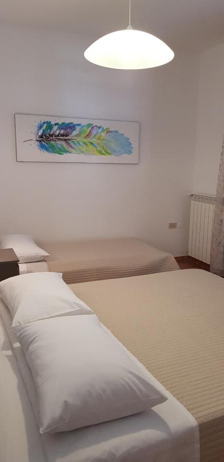 אומאג Fiori Apartment מראה חיצוני תמונה